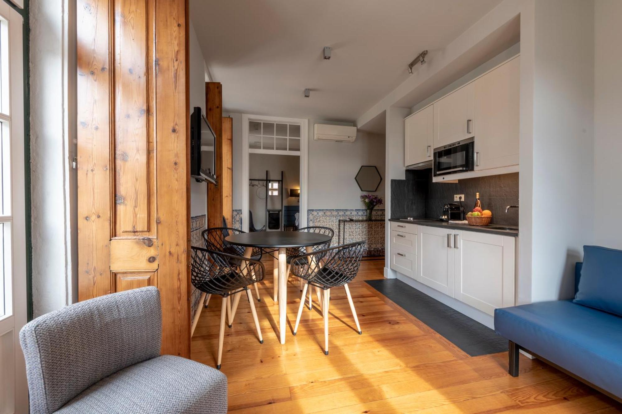 Living Lisboa Baixa Apartments Ngoại thất bức ảnh